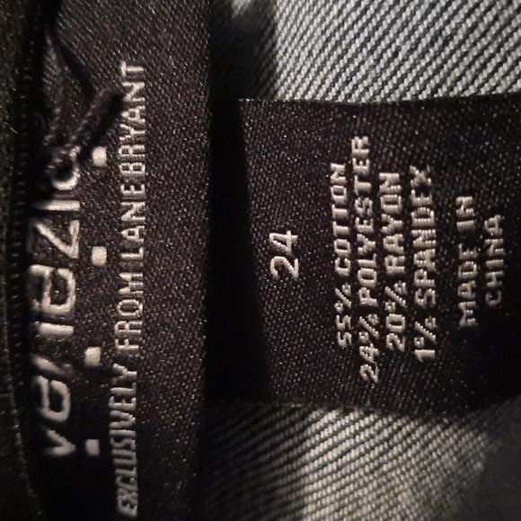 Skinny 👖 24 - Picture 4 of 10